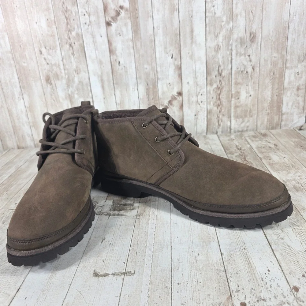 UGG Biltmore Chukka Stout Brown Waterproof Leather Mens Boots 1106670‎ Size 12